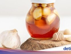 Tips Ahli Gizi Untuk Kulit Glowing, Konsumsi Bawang Putih Campur Madu