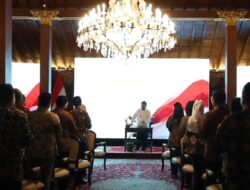 Momen Prabowo Terima Ucapan Ulang Tahun Di Pembekalan Kandidat Wakil Pembantu Pemimpin Negara Hingga Hambalang