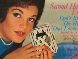 Lirik dan Terjemahan Pretty Little Baby Lagu Connie Francis yang Kembali Viral Ke TikTok