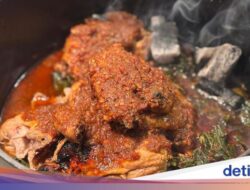 Spesial! Ikan Pangek hingga Ayam Masak Bom yang Dari Sebab Itu Menu Nostalgia 2 Chef