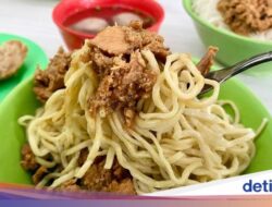 Riders 8 Seniman Indonesia hingga Bakmi Legendaris Hingga Jakarta