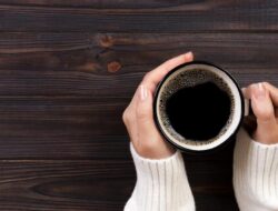 Batas Aman Minum Minuman Sehari, Berapa Cangkir yang Dianjurkan?