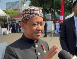 Pakai Baju Adat Solo Ke Upacara HUT Ke-80 RI, Bahlil Ngaku Tak Ada Hubungannya Bersama Jokowi