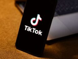 TikTok Uji Stiker AI Terbaru Gabungan Avatar dan Emoji