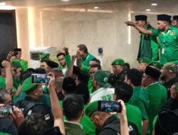 Muktamar PPP Ricuh, Kader Adu Jotos hingga Lempar Sofa