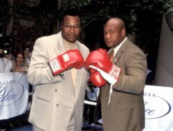 Benarkah George Foreman Penipu Terbesar Untuk Sejarah Tinju Kelas Berat?