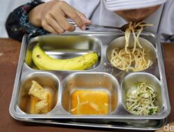 Respons Ketidak Setujuan ‘Emak-emak’, Ini Langkah BGN Sebagai Perbaiki Langkah MBG