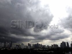 Waspadai Gelombang Setinggi 4 Meter Akibat Siklon FINA