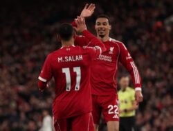 Liverpool Bangkit, Man United Gagal Mendominasi