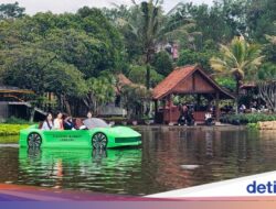 Mobil Sport Lamborghini ‘Tak Ada Harganya’ Hingga Lembang, Dipakai buat Menyeberang Danau