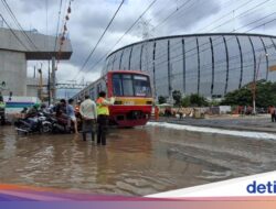 Bencana Alam Rob Serbu Utara Jakarta, Kawasan Ancol Ikut Terdampak