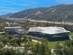 Bangun Kampus AI Raksasa Di 10.000 Pekerja