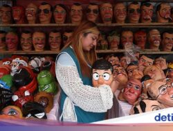 Topeng dan Boneka Ano Viejo Warnai Persiapan Tahun Mutakhir Di Ekuador