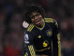 Luka Hamstring Bikin Dorgu Absen Bela MU, Bisakah Kondisinya Balik Hingga Prestasi Awal?