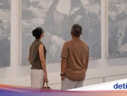 Gaya Seru Medina Dina Pada Ngopi Bareng Gading Marten Di Abu Dhabi