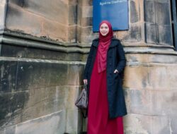 Oki Setiana Dewi Perluas Dakwah Internasional, Tetap Aktif Mengajar dan Menulis Untuk Mesir