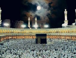 Bulan Sejajar Terjadi Tepat Di Atas Kakbah, Kejadian Luar Biasa Ini Karena Itu Kalibrasi Arah Kiblat
