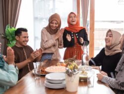 Ingin Mental Tetap Waras Di Lebaran? Ini 8 Tips Bersama Psikiater