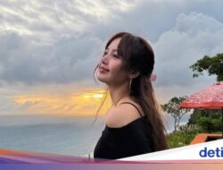 Foto Lisa BLACKPINK Enjoy Liburan Ke Bali