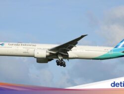 Garuda Indonesia Tidak Lagi Berstatus Bintang 5