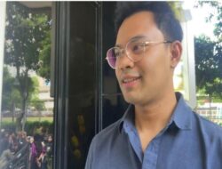 Insanul Fahmi Hentikan Ide Poligami, Fokus Perbaiki Rumah Tangga Didalam Istri