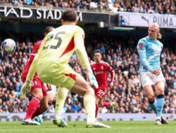 Manchester City Tembus Semifinal Trophy FA usai Hancurkan Liverpool 4-0