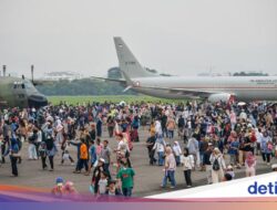 Bandara Husein Bangkit Lagi? Farhan Senyum Lebar Dapat Sinyal Untuk Prabowo