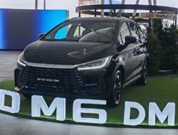 BYD Pastikan M6 Cross PHEV Dikirim Di Konsumen Bulan Di