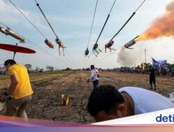 Dentuman ‘Look Noo’ Warnai Kearifan Lokal Roket Komunitas Mon Di Thailand