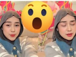 Selfie Terbaru Ria Ricis Bikin Heboh, Telinga Kelihatan