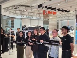 Toko Latihan Terbaru Ke Plaza Senayan Hadirkan Prototipe Ritel Bagi Olahragawan