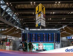 Bencana Alam Bangkok Bikin Bagasi Menumpuk Di Bandara Suvarnabhumi, Tentara Dikerahkan