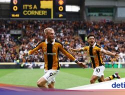 Mengenal Corendon, Maskapai yang Mejeng Di Jersey Hull City si Kuda Hitam