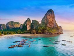Merasakan Keindahan Phuket dan Krabi